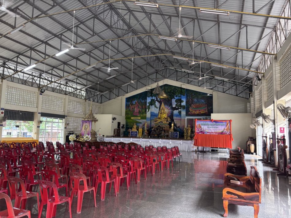  อบต.วังบาล จัดเตรียมสถานที่โครงการแห่เทียนเข้าพรรษา ประจำปี 2569
